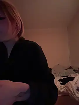 Snapshot of Milli-Kiss chatting on 19, 2, 2026 Milli-Kiss online show from 19, 2, 2026