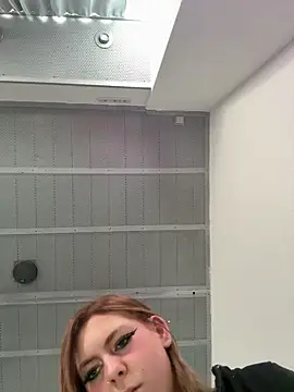 Snapshot of Milli-Kiss chatting on 3, 3, 2026 Milli-Kiss online show from 3, 3, 2026