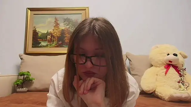 Snapshot of ChloeDream66 chatting on 30, 5, 2026 ChloeDream66 online show from 30, 5, 2026