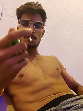 Snapshot of kaushikhotty chatting on 14, 7, 2026 kaushikhotty online show from 14, 7, 2026