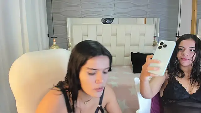 Veyra sereny online show from 2, 3, 2026