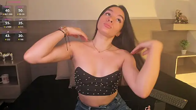 Snapshot of ariana__parker chatting on 12, 5, 2026 ariana parker online show from 12, 5, 2026