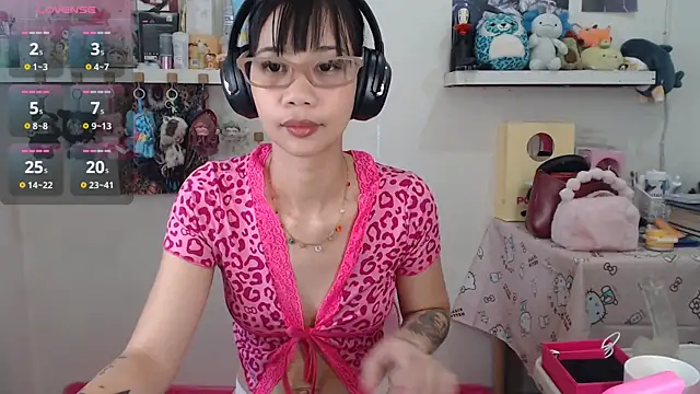 GloryKulikowski online show from 19, 3, 2026