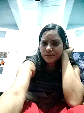 Anushka Singh0 online show from 18, 4, 2026