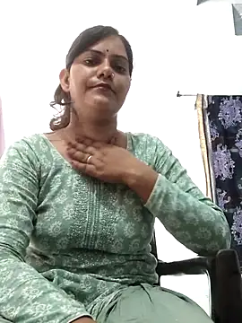 Snapshot of Anushka_Singh0 chatting on 3, 6, 2026 Anushka Singh0 online show from 3, 6, 2026