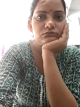 Snapshot of Anushka_Singh0 chatting on 12, 6, 2026 Anushka Singh0 online show from 12, 6, 2026