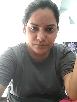 Snapshot of Anushka_Singh0 chatting on 13, 6, 2026 Anushka Singh0 online show from 13, 6, 2026