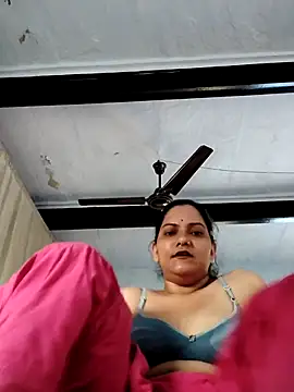 Snapshot of Anushka_Singh0 chatting on 29, 6, 2026 Anushka Singh0 online show from 29, 6, 2026