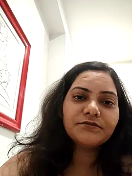 Snapshot of Anushka_Singh0 chatting on 7, 7, 2026 Anushka Singh0 online show from 7, 7, 2026