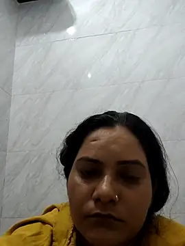 Snapshot of Anushka_Singh0 chatting on 11, 7, 2026 Anushka Singh0 online show from 11, 7, 2026
