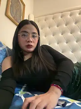 camillejoson online show from 8, 4, 2026