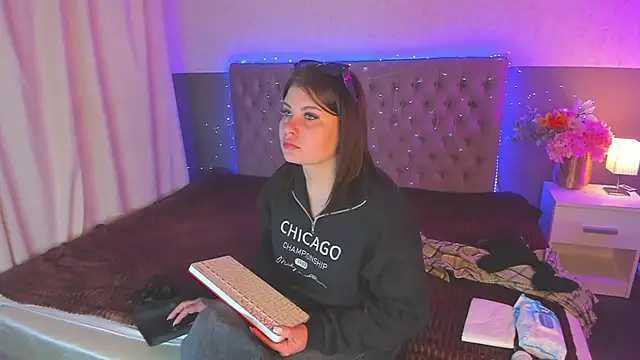 AmandaHoppe online show from 30, 3, 2026