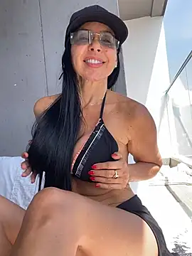 caritoo21 online show from 14, 6, 2026