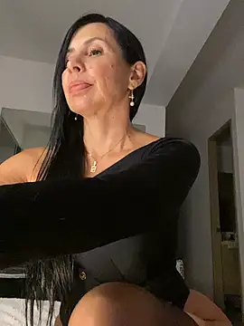 caritoo21 online show from 9, 8, 2026