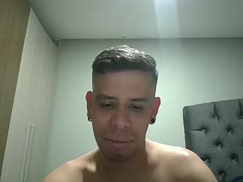 WILD BIGCOCK35 online show from 28, 2, 2026