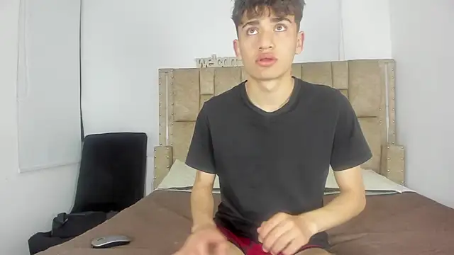 Noir Sebas online show from 18, 3, 2026