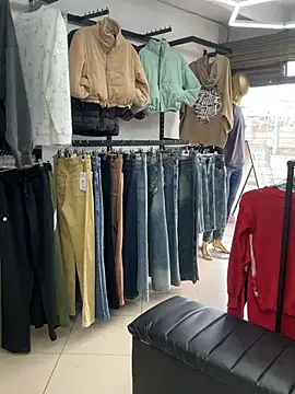 Snapshot of Miss_Bella_Flame chatting on 6, 7, 2026 Miss Bella Flame online show from 6, 7, 2026