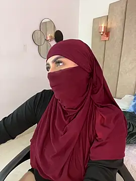 Snapshot of rashaaa_ chatting on 16, 2, 2026 rashaaa online show from 16, 2, 2026