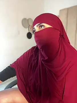 rashaaa  online show from 11, 4, 2026