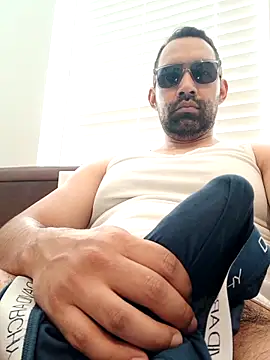 jescamilla082190 online show from 19, 2, 2026