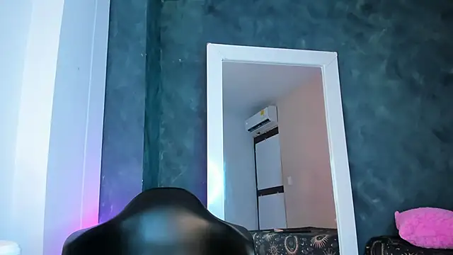 Snapshot of BySabrina chatting on 31, 3, 2026 BySabrina online show from 31, 3, 2026