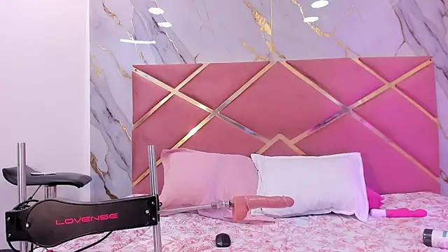 Lilith Kramston online show from 15, 4, 2026