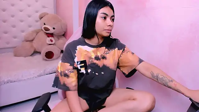 eimmy  skinny online show from 6, 3, 2026