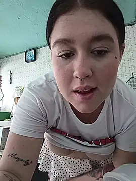 Snapshot of Freckless_ chatting on 9, 8, 2026 Freckless online show from 9, 8, 2026