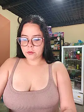 Snapshot of Blanquita_vip chatting on 8, 7, 2026 Blanquita vip online show from 8, 7, 2026