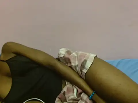 Snapshot of Sexybee01 chatting on 20, 2, 2026 Sexybee01 online show from 20, 2, 2026