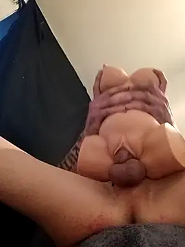 likeemilk online show from 19, 3, 2026