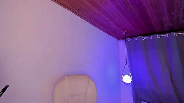 Irisbeel online show from 9, 3, 2026