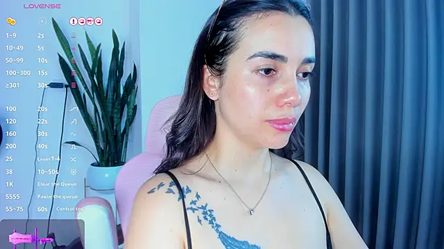 Snapshot of sara_ospina22 chatting on 27, 6, 2026 sara ospina22 online show from 27, 6, 2026