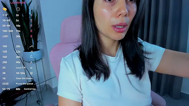 Snapshot of sara_ospina22 chatting on 30, 7, 2026 sara ospina22 online show from 30, 7, 2026
