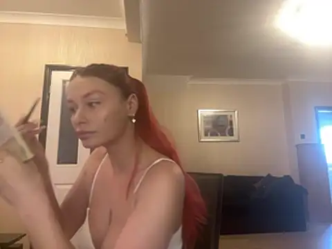 Snapshot of FoxyValentine chatting on 19, 4, 2026 FoxyValentine online show from 19, 4, 2026