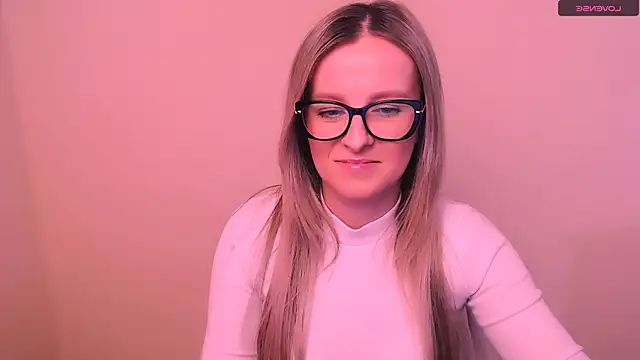 AnnePeach online show from 18, 2, 2026