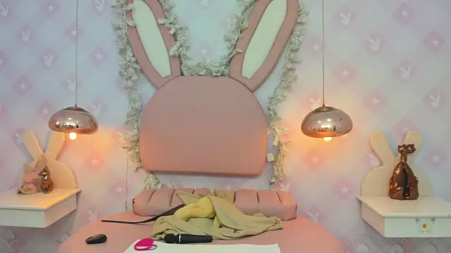 Isabellaa Rosee online show from 17, 4, 2026