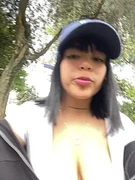 Snapshot of violet19x chatting on 18, 2, 2026 violet19x online show from 18, 2, 2026