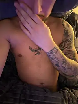 Snapshot of derallerechte001 chatting on 15, 2, 2026 derallerechte001 online show from 15, 2, 2026