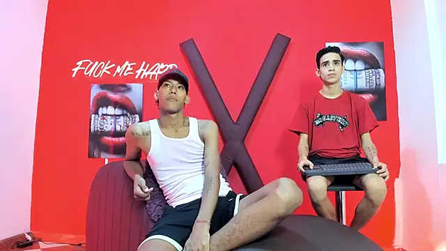 Snapshot of GREEN_BOYS chatting on 20, 2, 2026 GREEN BOYS online show from 20, 2, 2026