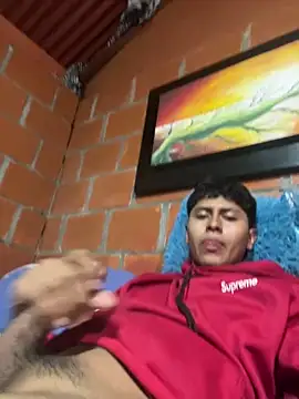 Snapshot of Miguel_960 chatting on 25, 4, 2026 Miguel 960 online show from 25, 4, 2026