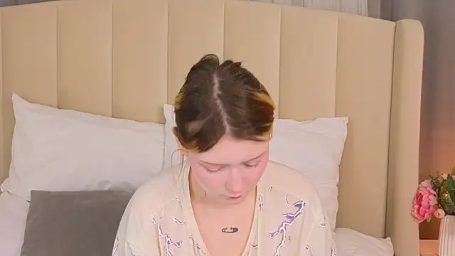 AlyssFrost online show from 3, 6, 2026