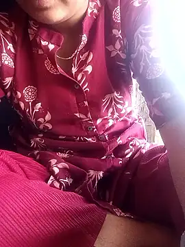 Snapshot of taniya0 chatting on 2, 5, 2026 taniya0 online show from 2, 5, 2026