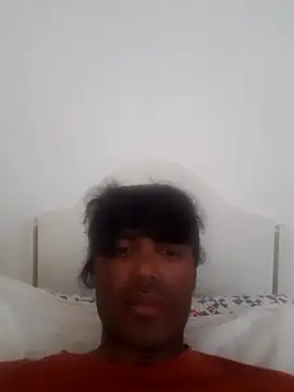 Snapshot of isuru_lakshan chatting on 5, 7, 2026 isuru lakshan online show from 5, 7, 2026