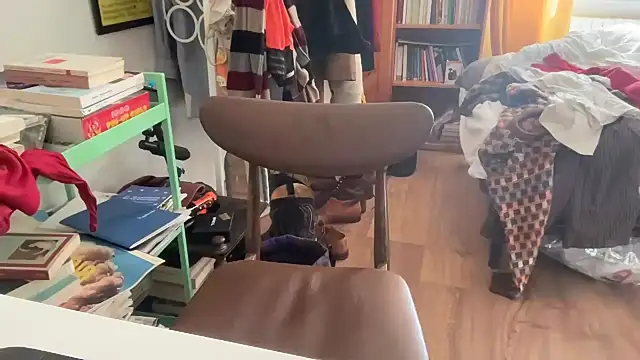 Snapshot of avidamentelive chatting on 20, 2, 2026 avidamentelive online show from 20, 2, 2026