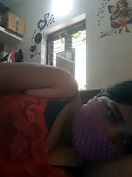 Snapshot of Tamil_Luckly_girl chatting on 18, 4, 2026 Tamil Luckly girl online show from 18, 4, 2026