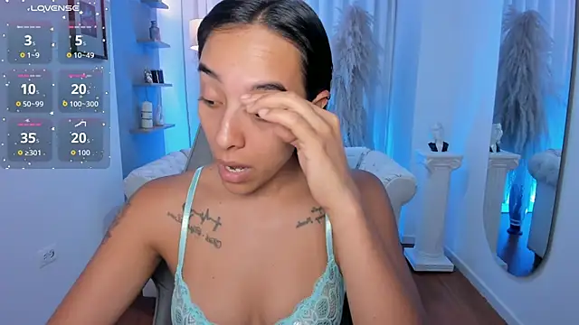 saori katsumi  online show from 15, 4, 2026