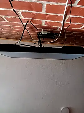 kiki milu online show from 3, 4, 2026