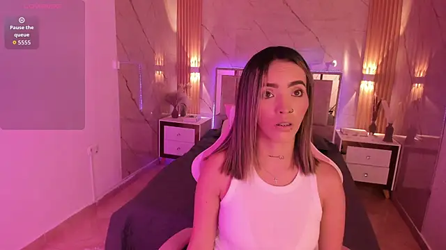 your whore Salome online show from 1, 4, 2026