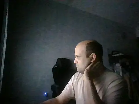 Snapshot of Heavy_Rebellx chatting on 17, 2, 2026 Heavy Rebellx online show from 17, 2, 2026